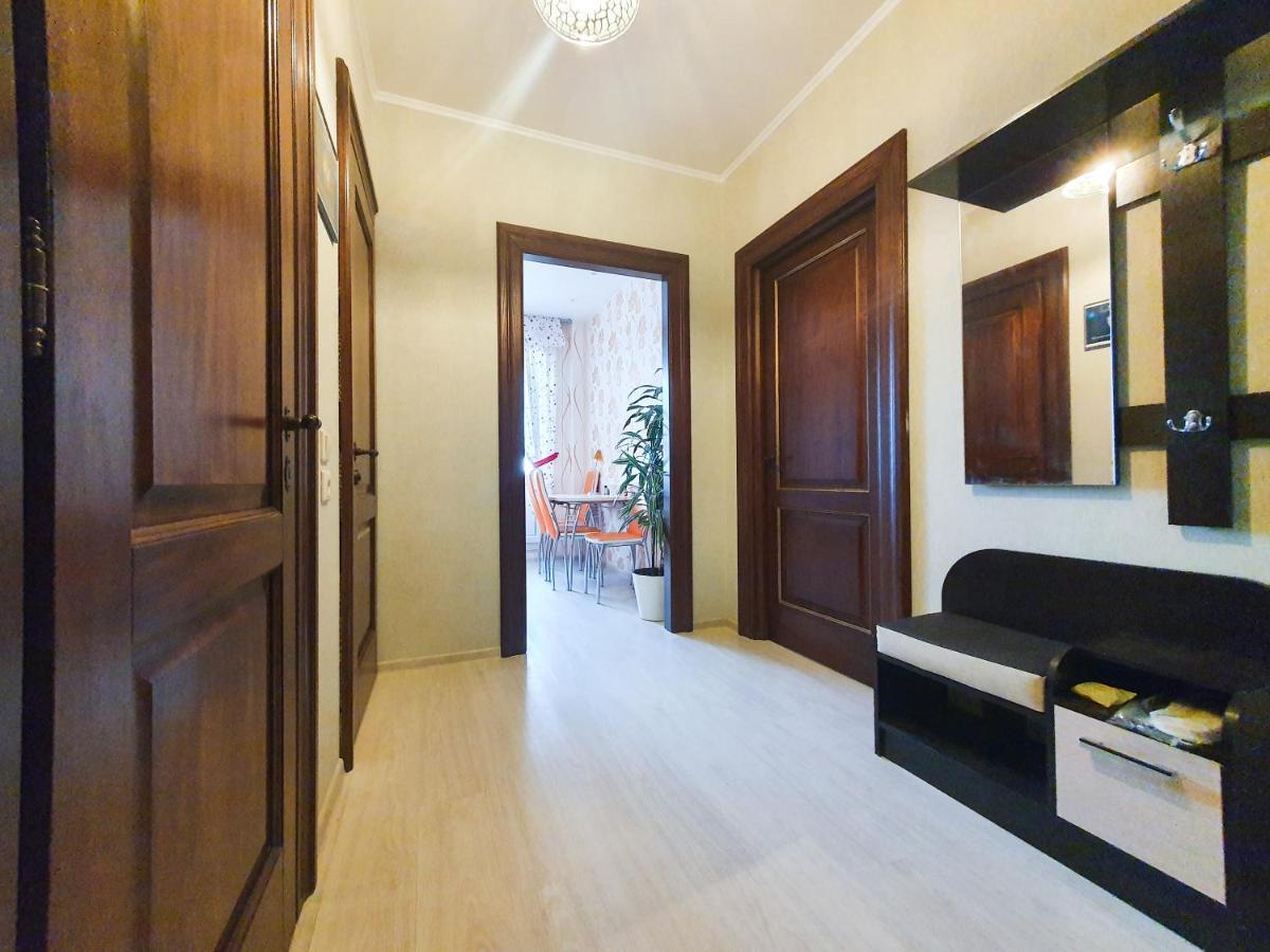 סנט פטרסבורג Aelita Apartment С Массажным Креслом מראה חיצוני תמונה